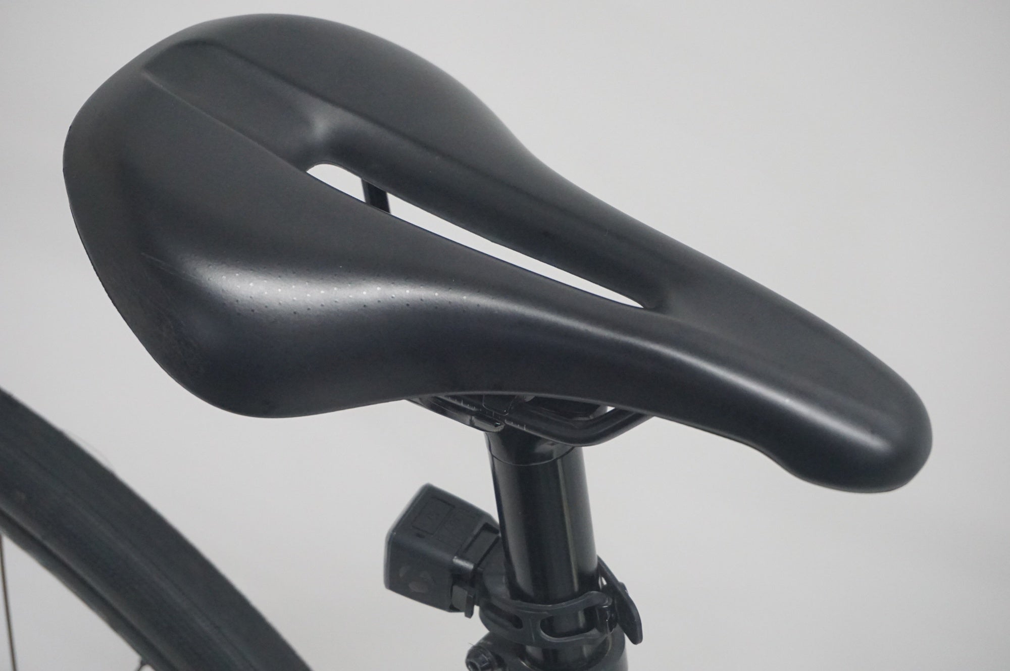 TREK 「トレック」 DOMANE AL4 GEN4 2024年モデル ロードバイク / 福岡店