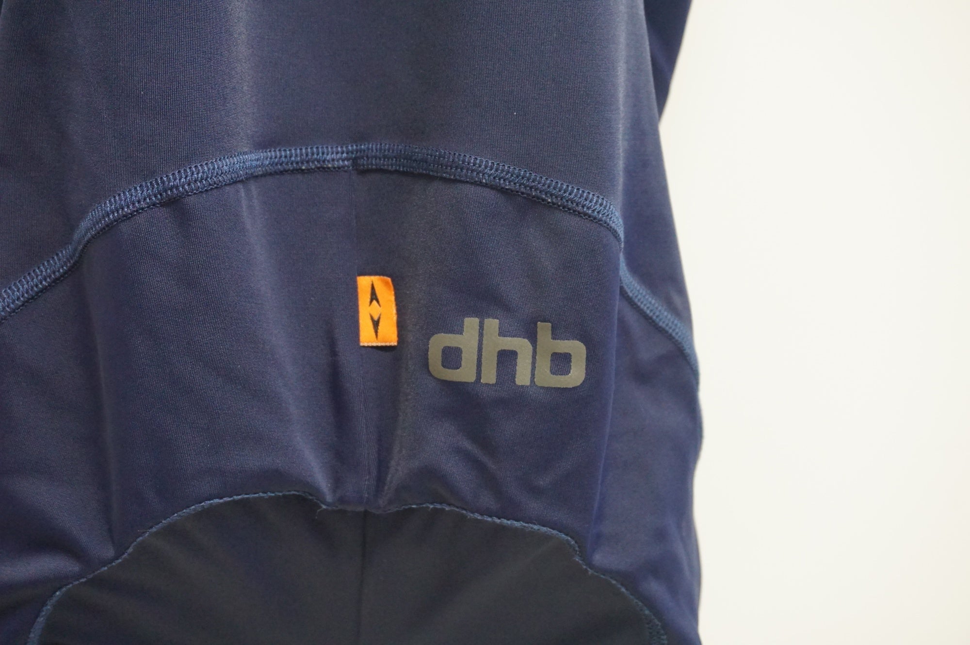 DHB 「ディエイチビー」 BLOK Mサイズ メンズ ビブショーツ / 福岡店