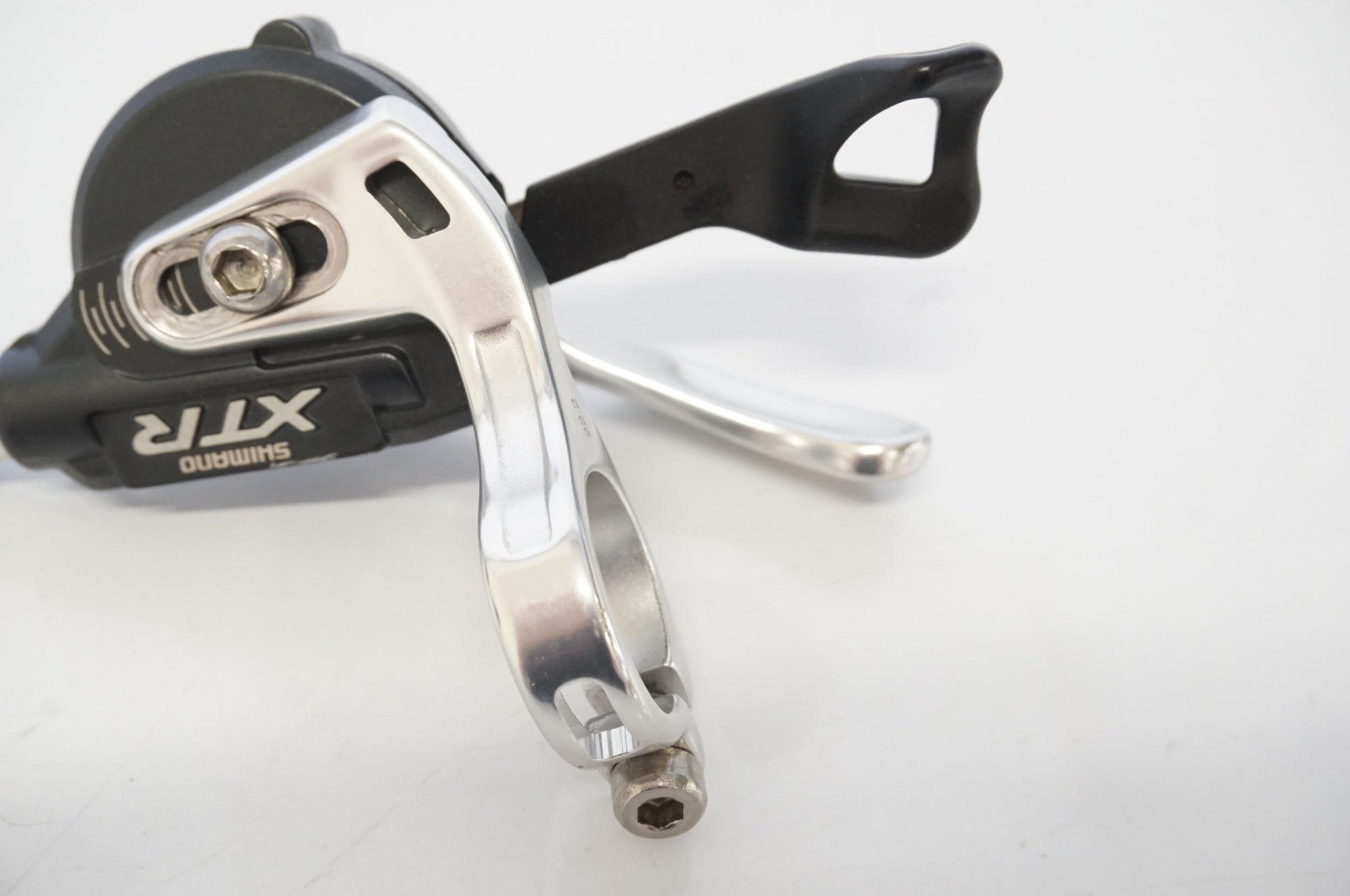 Shimano XTR M970 9速ブレーキレバー固定ボルト&ワッシャー SHIMANO 「シマノ」 XTR SL-M970-A シフトレバー 左右セット / 浜松店