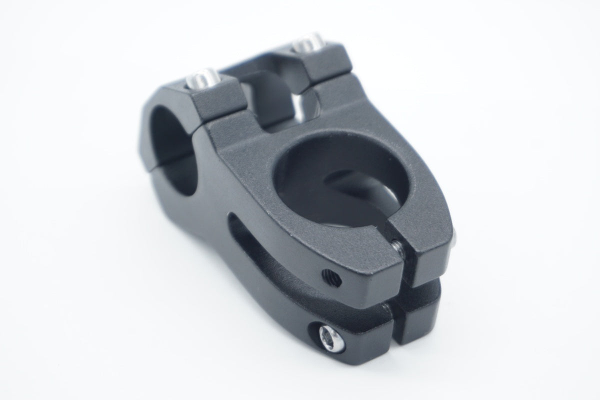 LUNJE 「ルンジェ」 T6-CNC φ25.4 45mm ステム / 滋賀大津店