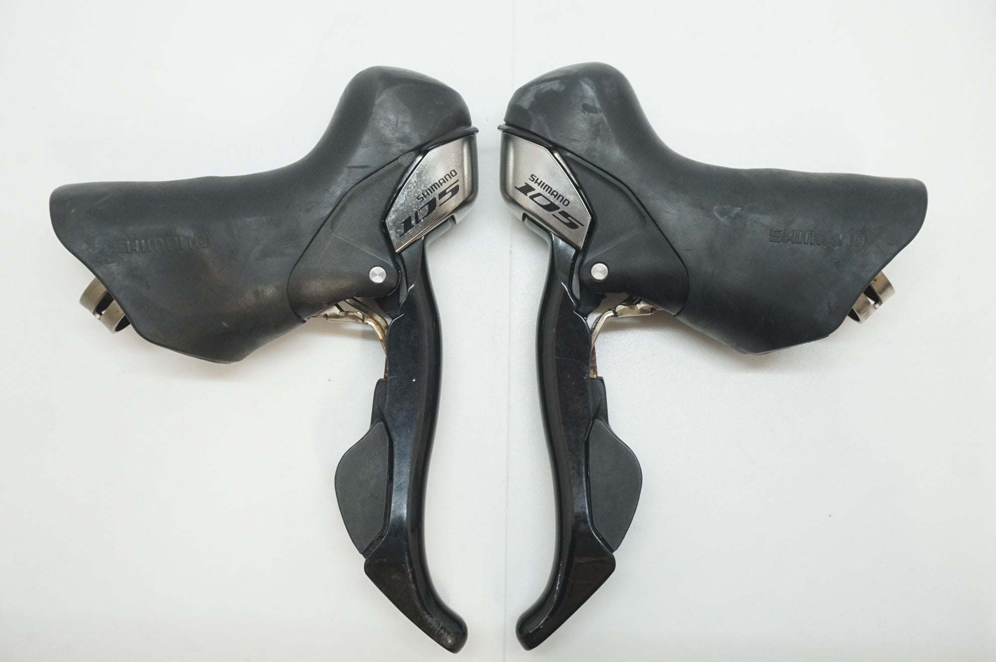 SHIMANO 「シマノ」 105 ST-5700 デュアルコントロールレバー / 福岡店