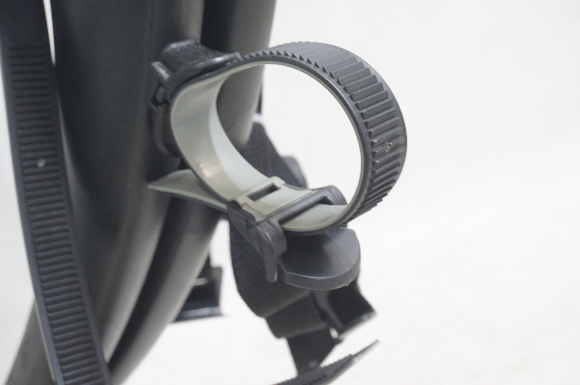 TERZO 「テルッツォ」 EC16BK サイクルキャリア / 福岡店