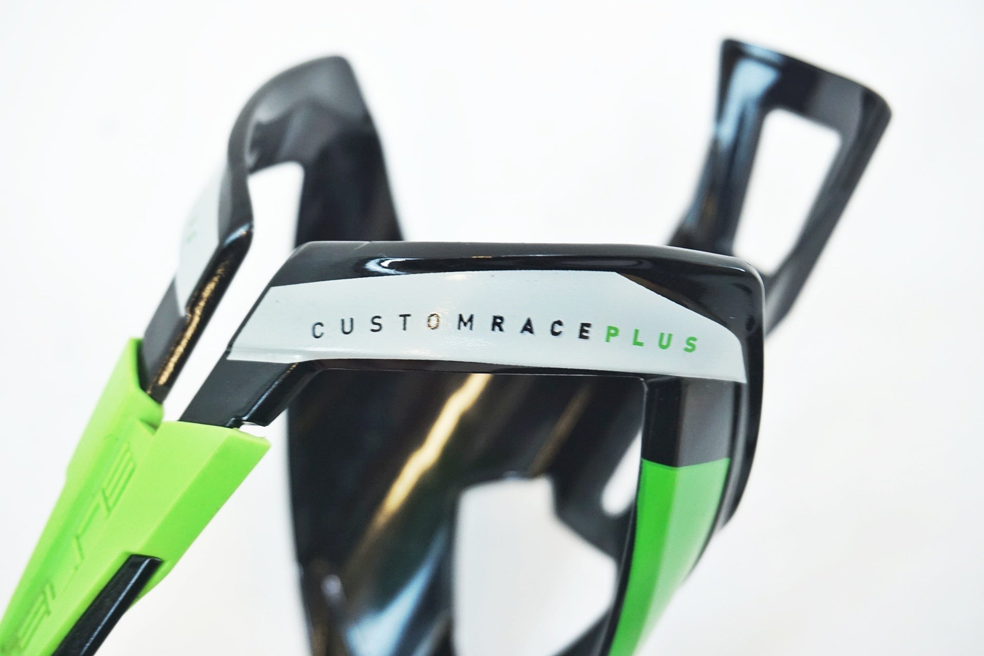 ELITE 「エリート」 CUSTOM RACE PLUS ボトルケージ / 有明ガーデン店