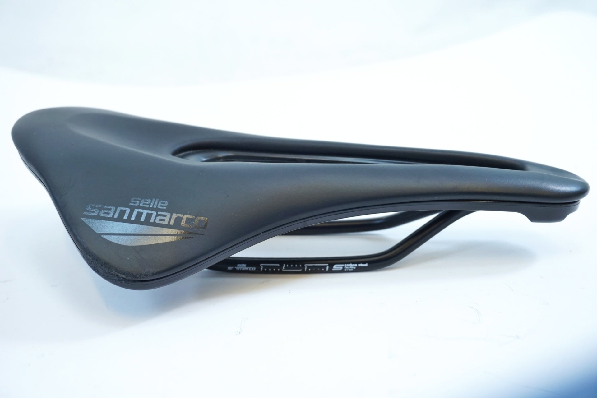 SELLE SAN MARCO 「セラサンマルコ」 SHORTFIT サドル / 有明ガーデン店