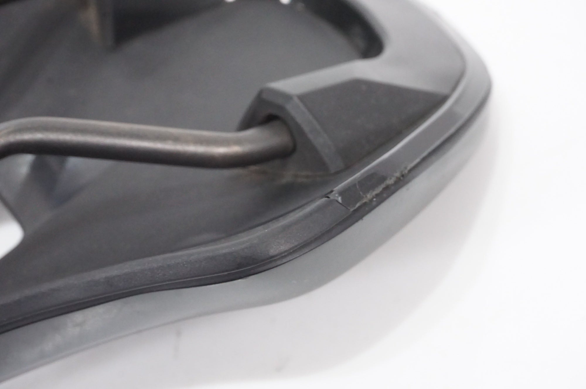 FIZIK 「フィジーク」 ARGO TEMPO R3 KIUM 150mm サドル / AKIBA店