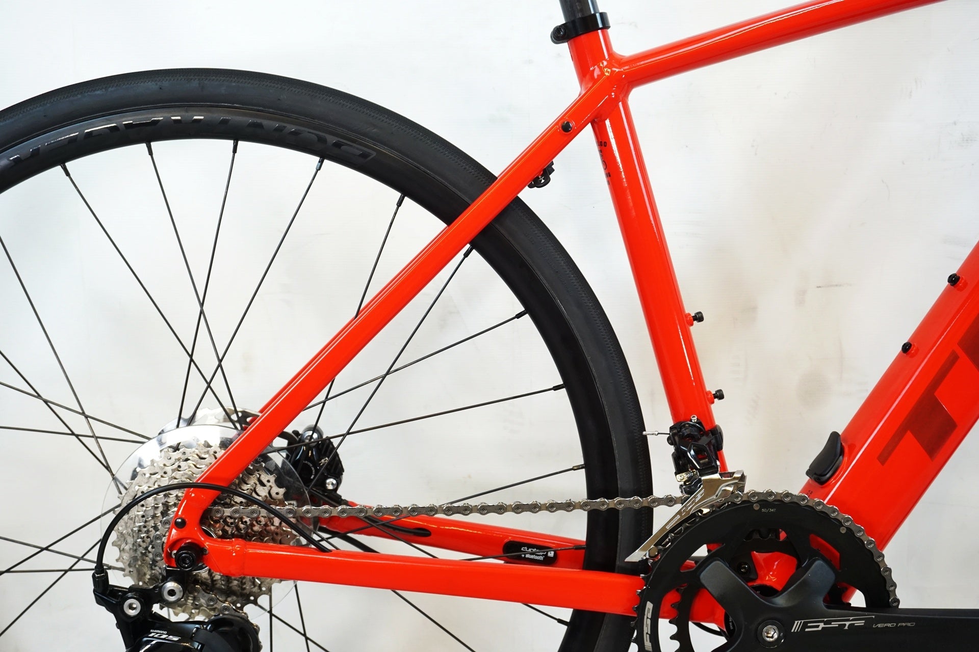 TREK 「トレック」 DOMANE+ AL 5 2023-2024年モデル e-bike / 有明ガーデン店
