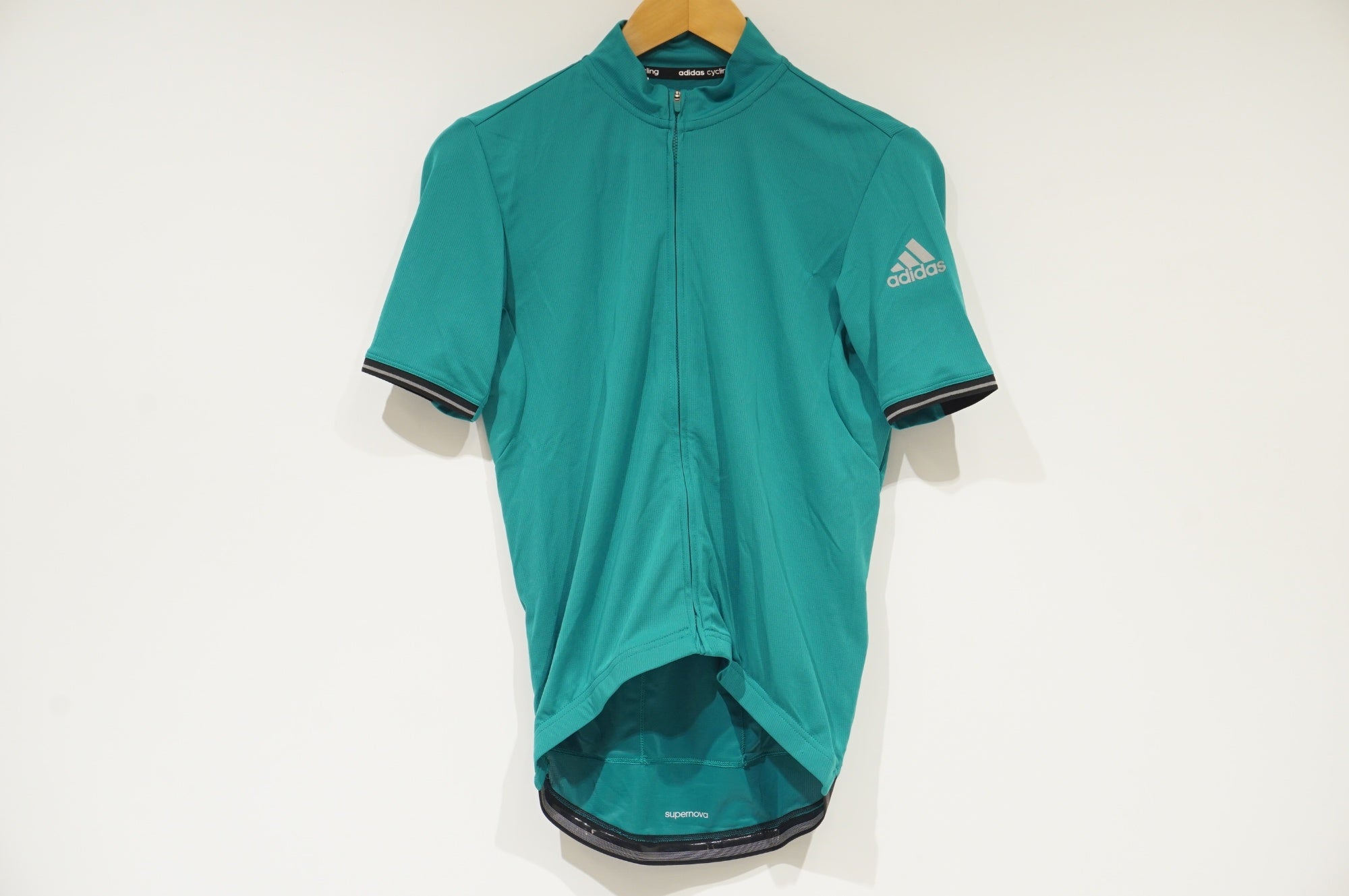ADIDAS 「アディダス」 Lサイズ 半袖ジャージ / 浜松店