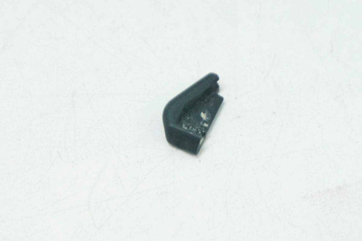 FD-R7150 105Di2フロントディレイラー (室内にて1ヶ月使用品) SHIMANO 「シマノ」 105 Di2 FD-R7150 フロントディレイラー