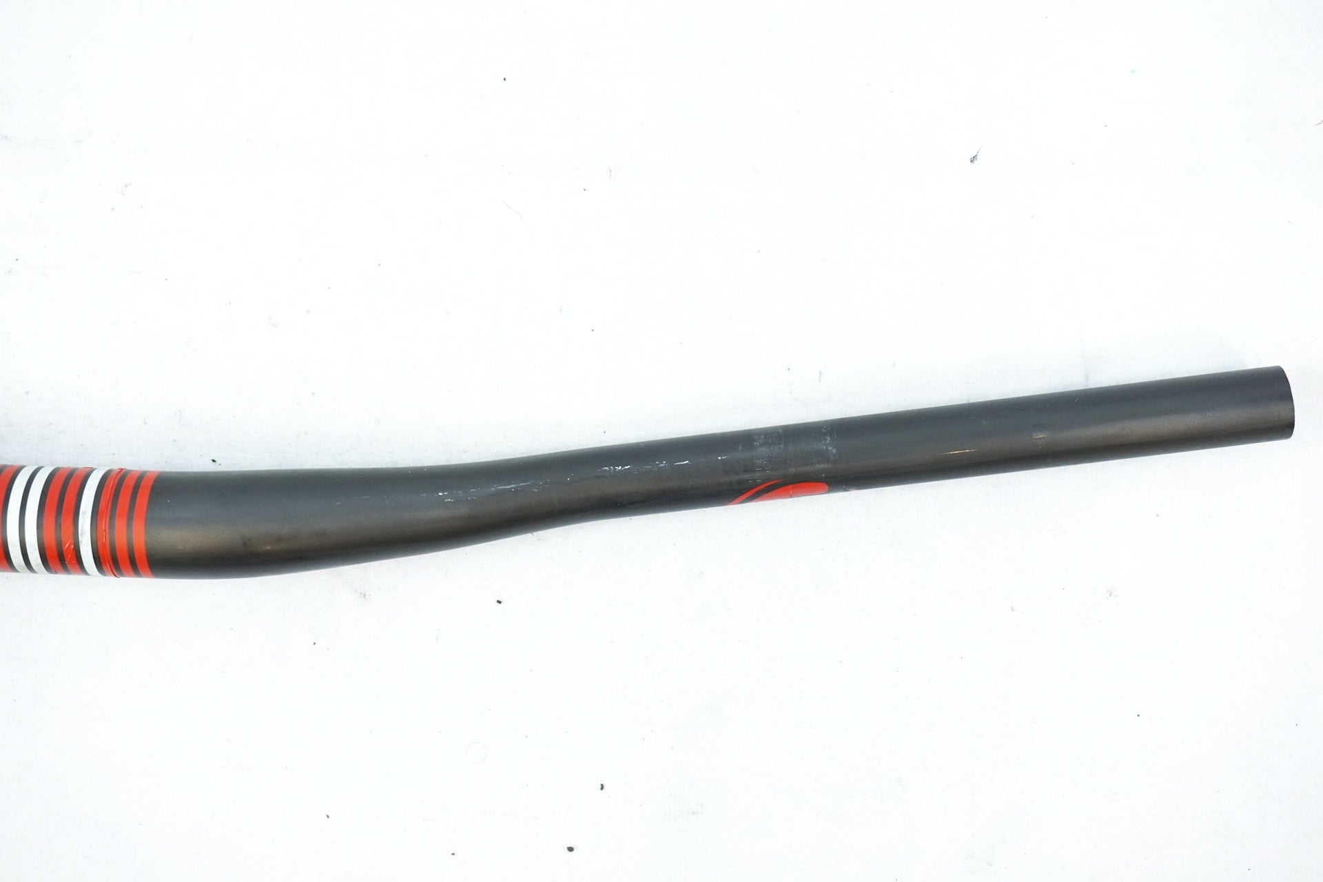 RACE FACE 「レースフェイス」 SIXC Φ31.8 723mm ハンドルバー / 有明ガーデン店