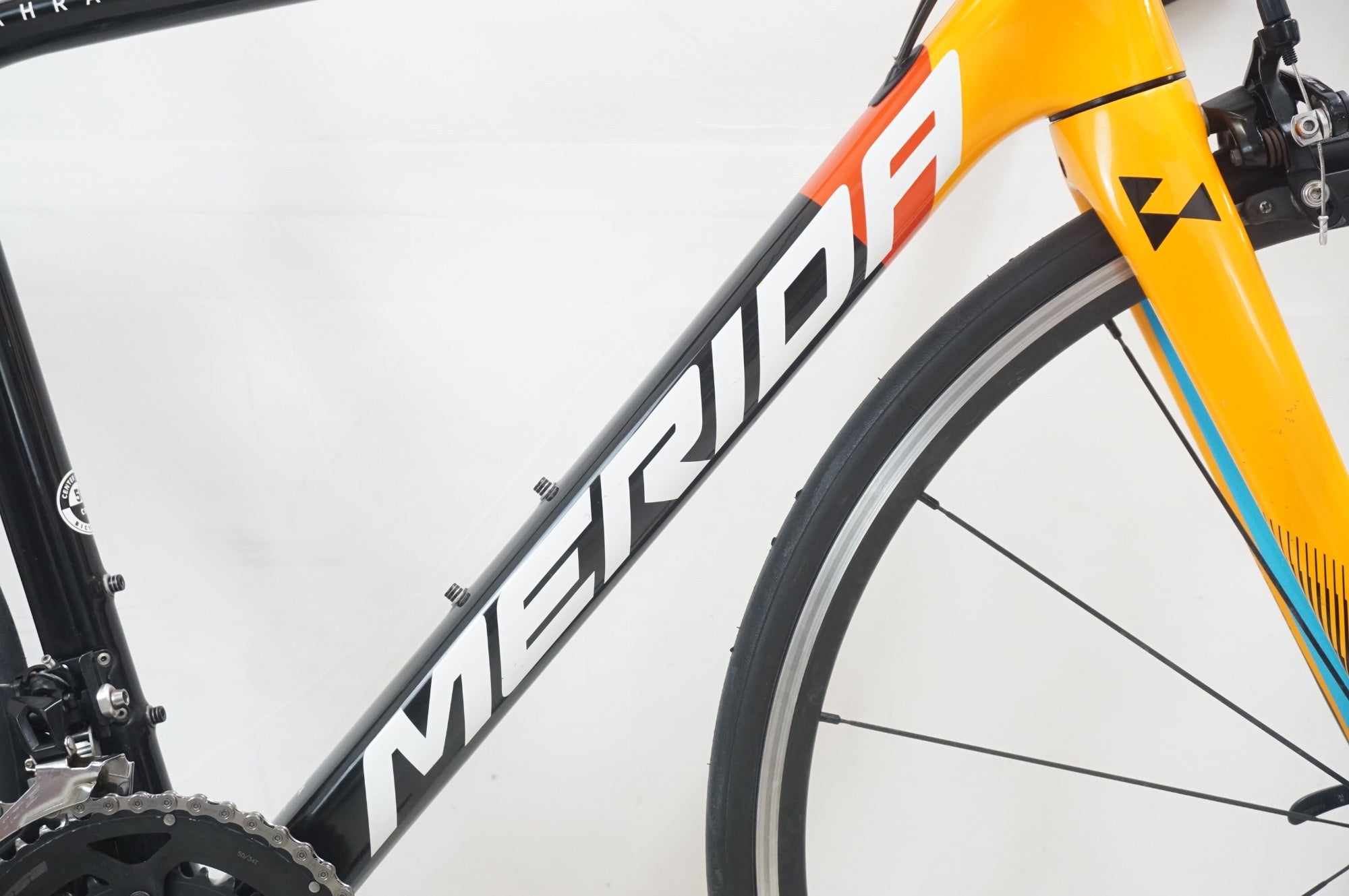 MERIDA 「メリダ」 SCULTURA 4000 RIM 2021年モデル ロード