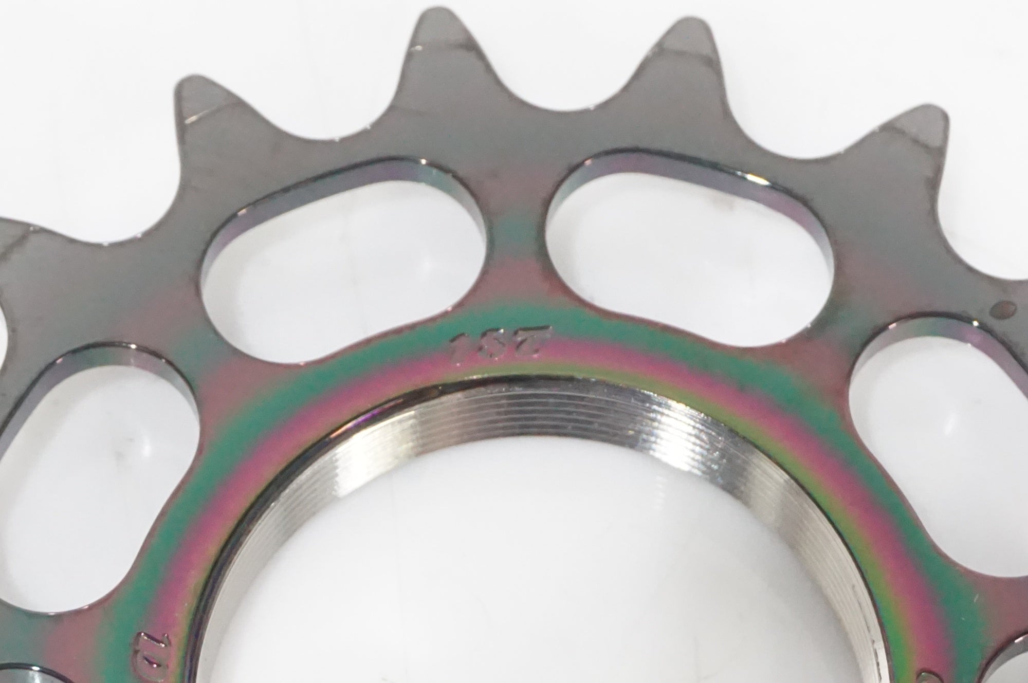 NOVACORONA 「ノバコローナ」 チタン 18T コグ / AKIBA店