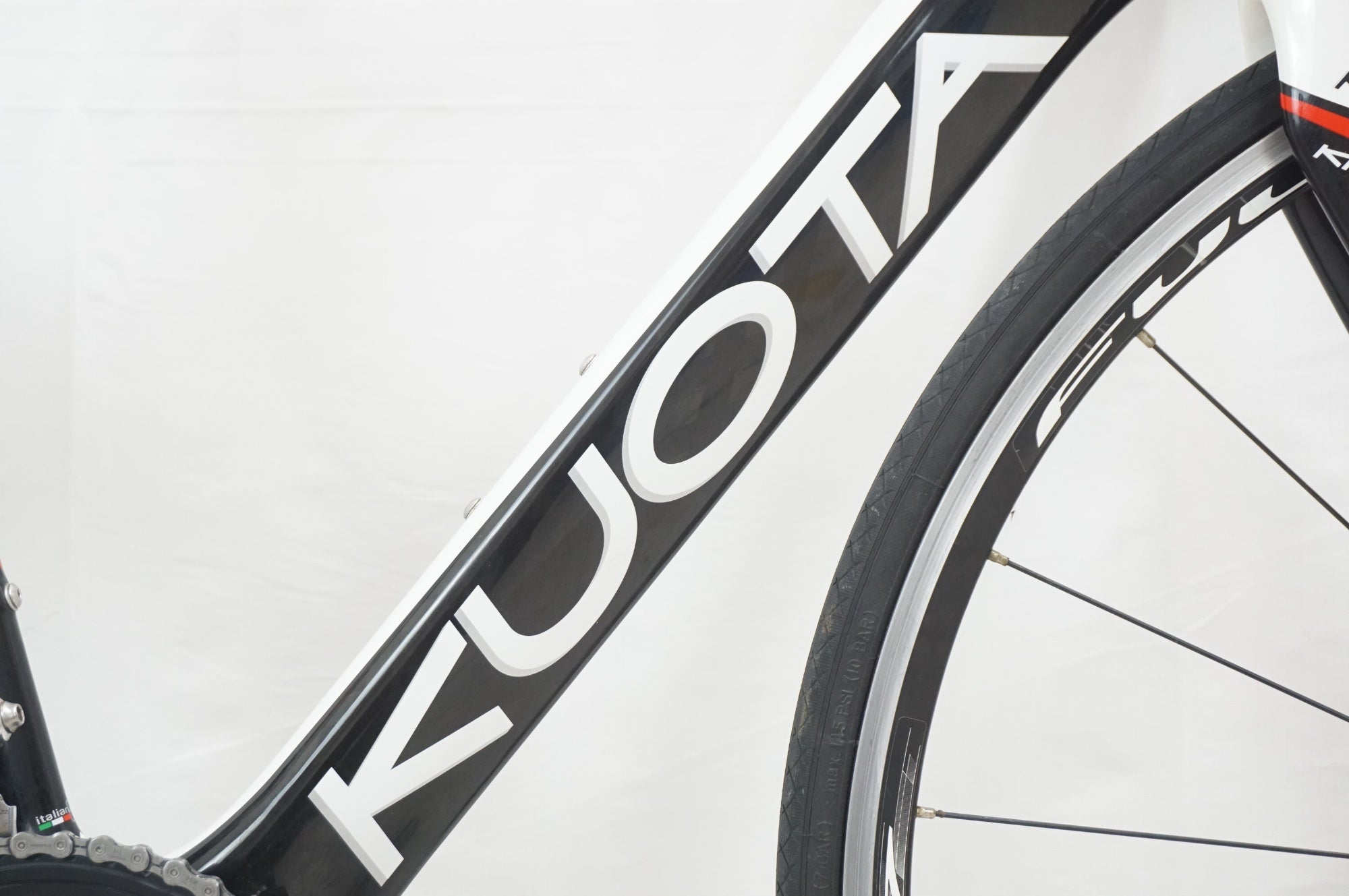 KUOTA 「クオータ」 KHARMA EVO 2013年モデル ロードバイク / 福岡アイランドシティ店