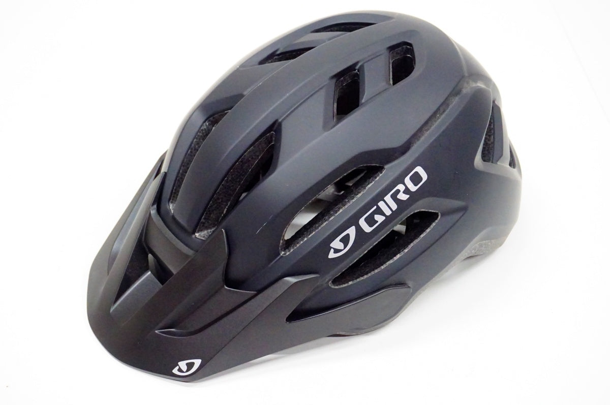 GIRO 「ジロ」 FIXTUREⅡ 54-61cm ヘルメット / 名古屋大須店