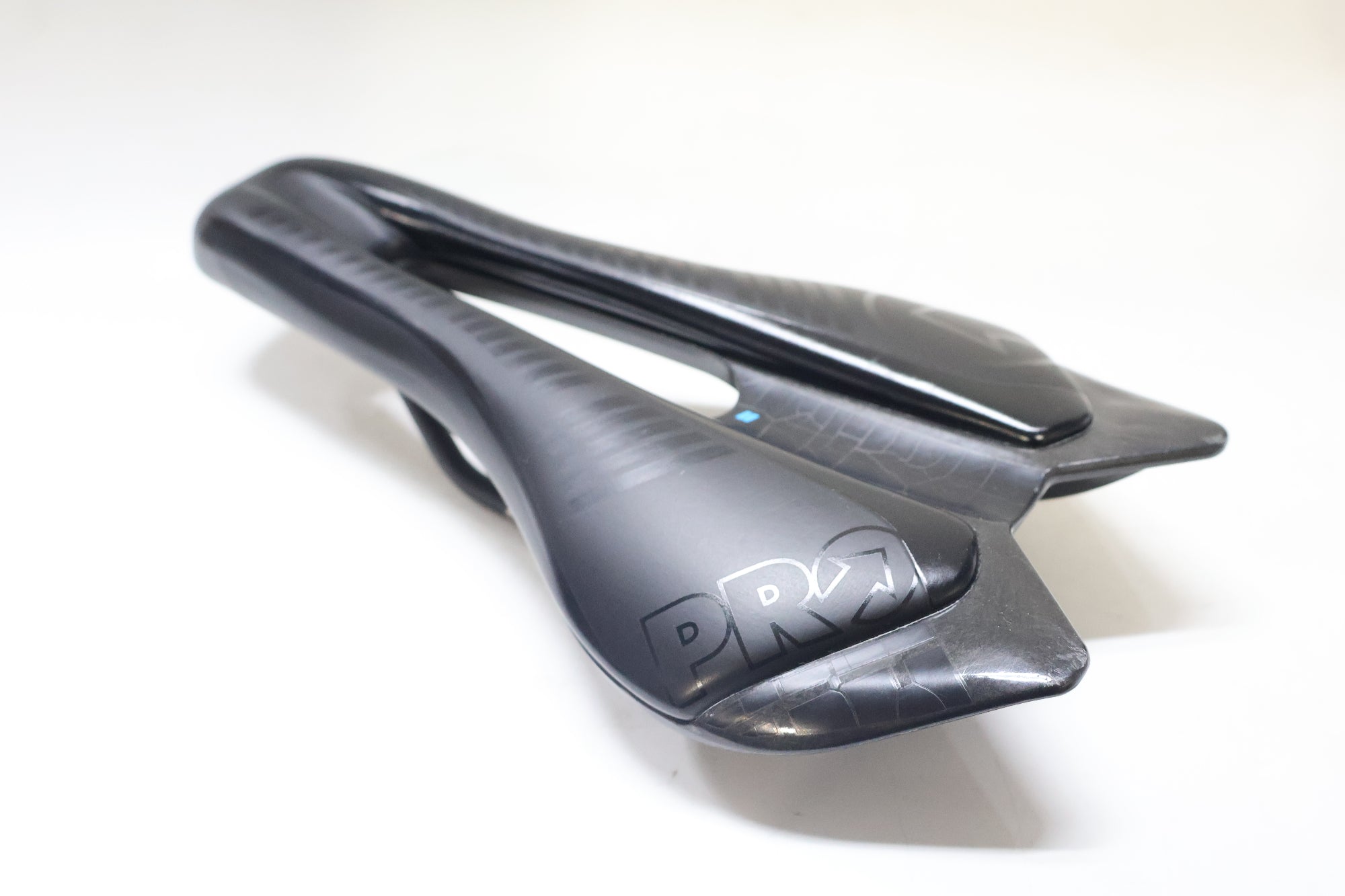 SHIMANO 「シマノ」 PRO AEROFUEL サドル / 高知店