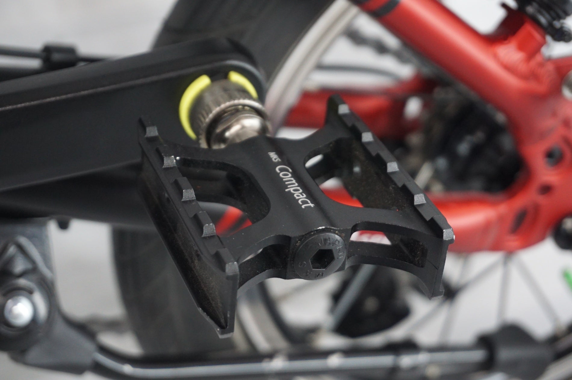 DAHON 「ダホン」 K3 2021年モデル 14インチ 折り畳み自転車 / 阪急塚口店