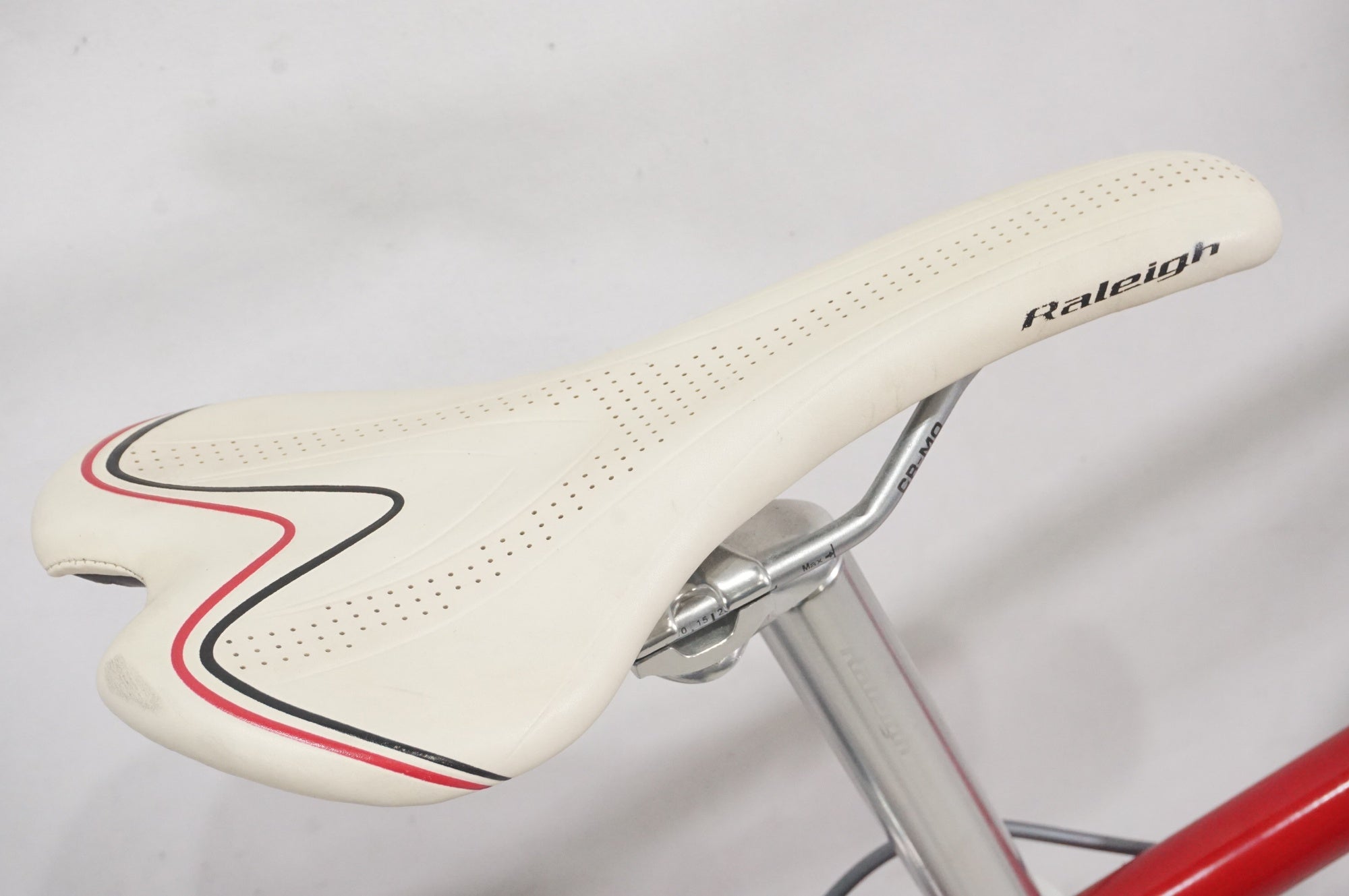 RALEIGH 「ラレー」 CARLTON F 2017年モデル ロードバイク / AKIBA店