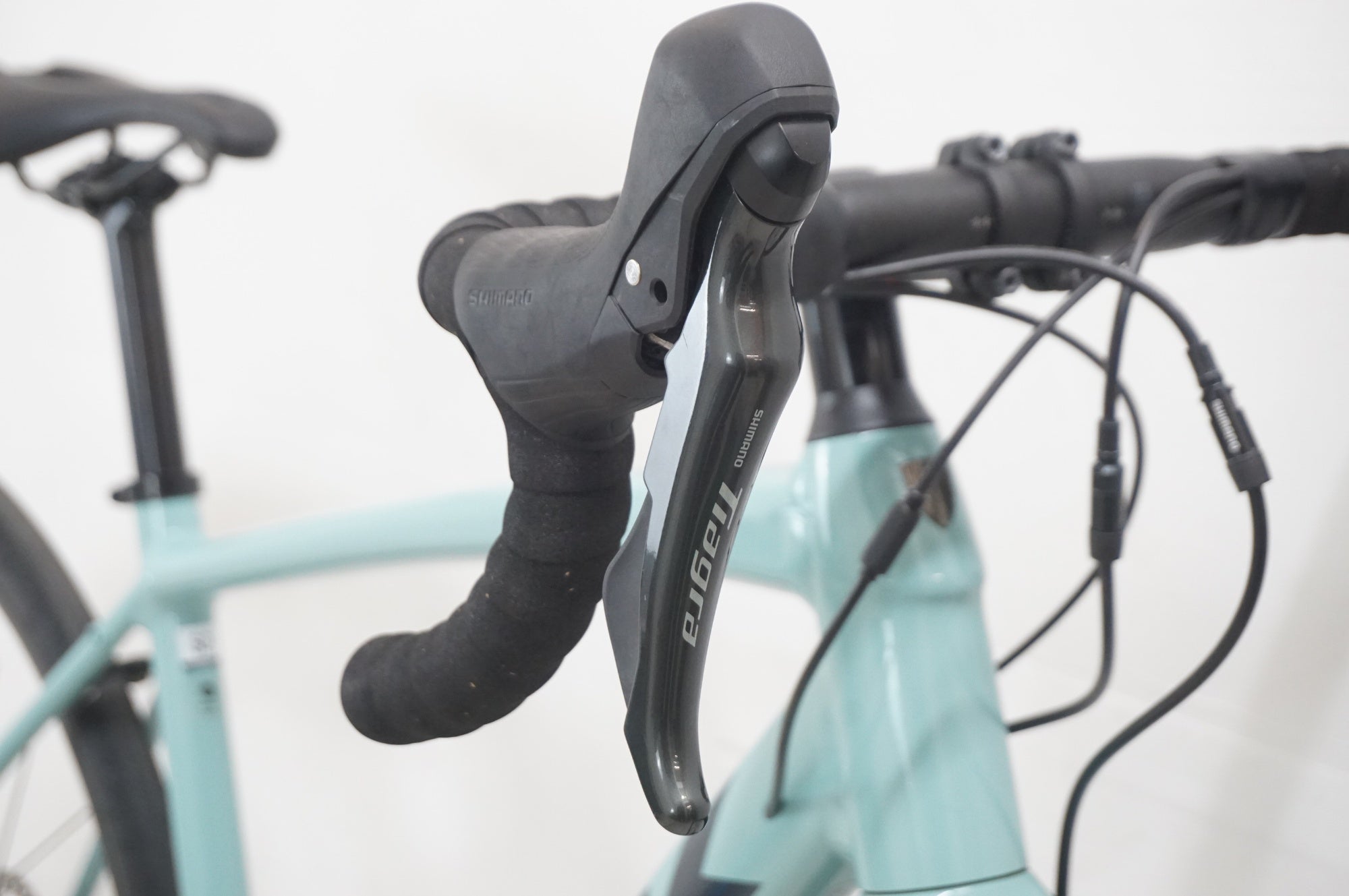 TREK 「トレック」 DOMANE AL4 DISC 2023年モデル ロードバイク / 福岡