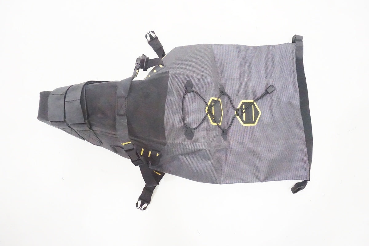 APIDURA「アピデュラ」 サドルバッグ/ 京都西院店