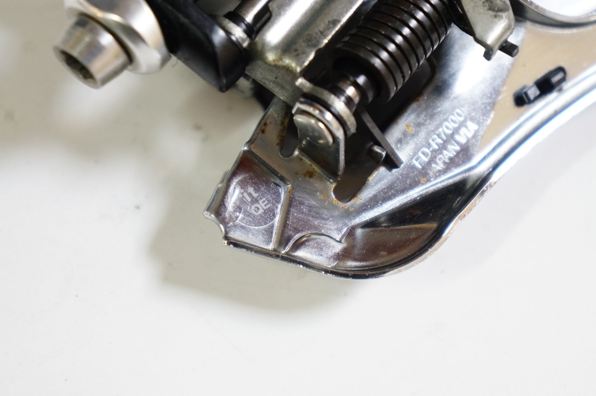 SHIMANO 「シマノ」 105 FD-R7000 フロントディレイラー / 熊谷本店