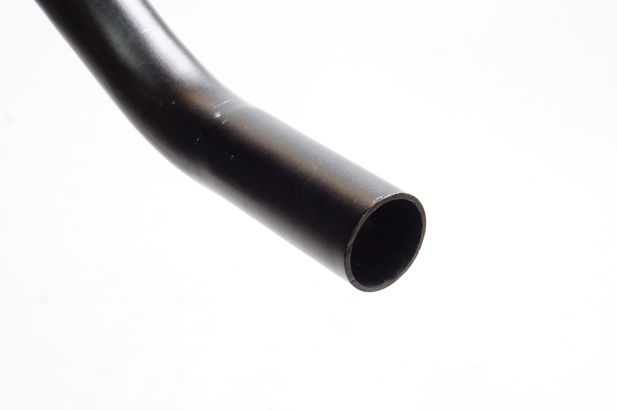 3T 「スリーティー」 MORPHEUS φ25.8 440mm ハンドル / 熊谷本店