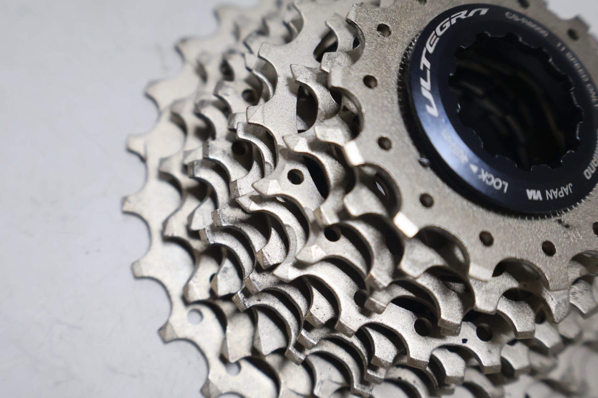 パーツ Shimano Ultegra CS-R8000 14-28 Кассета Shimano Ultegra CS-R8000 14-28T, 11 скоростей ✔️ купить