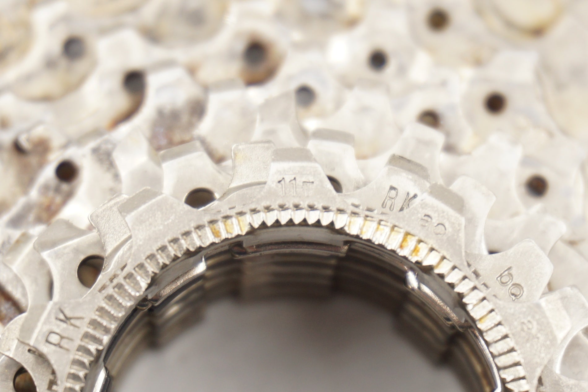 SHIMANO 「シマノ」 CS-HG400-9 11-28T スプロケット / 奈良店