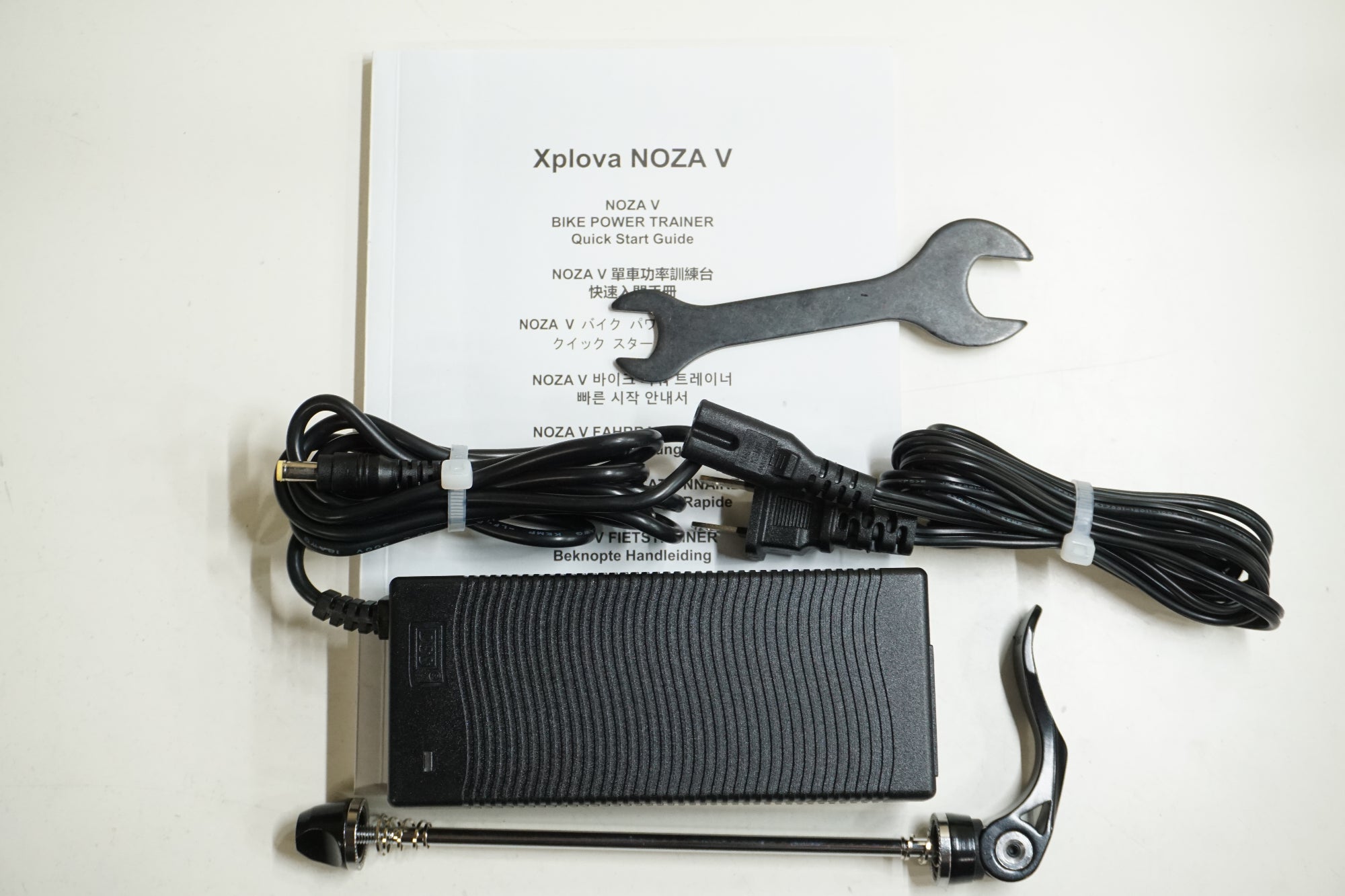 XPLOVA 「エクスプローバ」 NOZA V スマートトレーナー / 大宮店