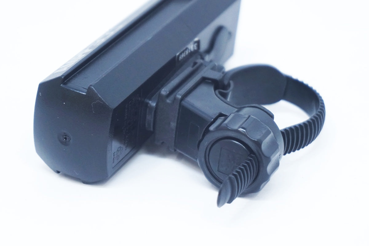 CATEYE 「キャットアイ」 AMPP300 フロントライト / 大阪美原北インター店