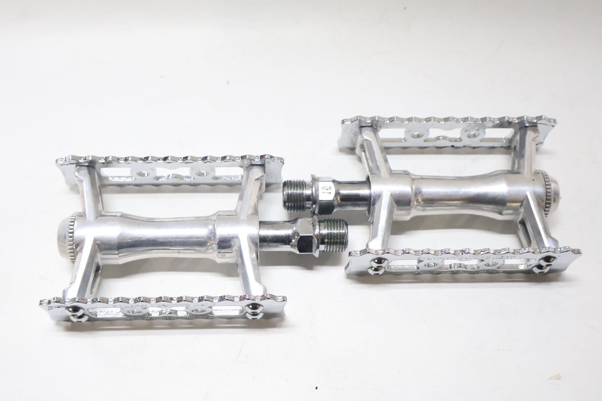 MKS 「ミカシマ」 SYLVAN TOURING NEXT ペダル / 高知店