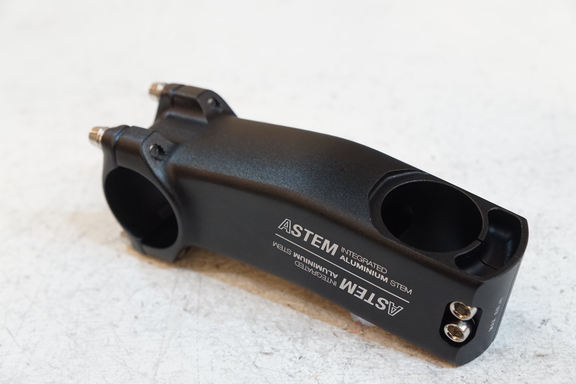 LOOK 「ルック」 A-STEM φ31.8 90mm ステム / バイチャリ浦和ベース