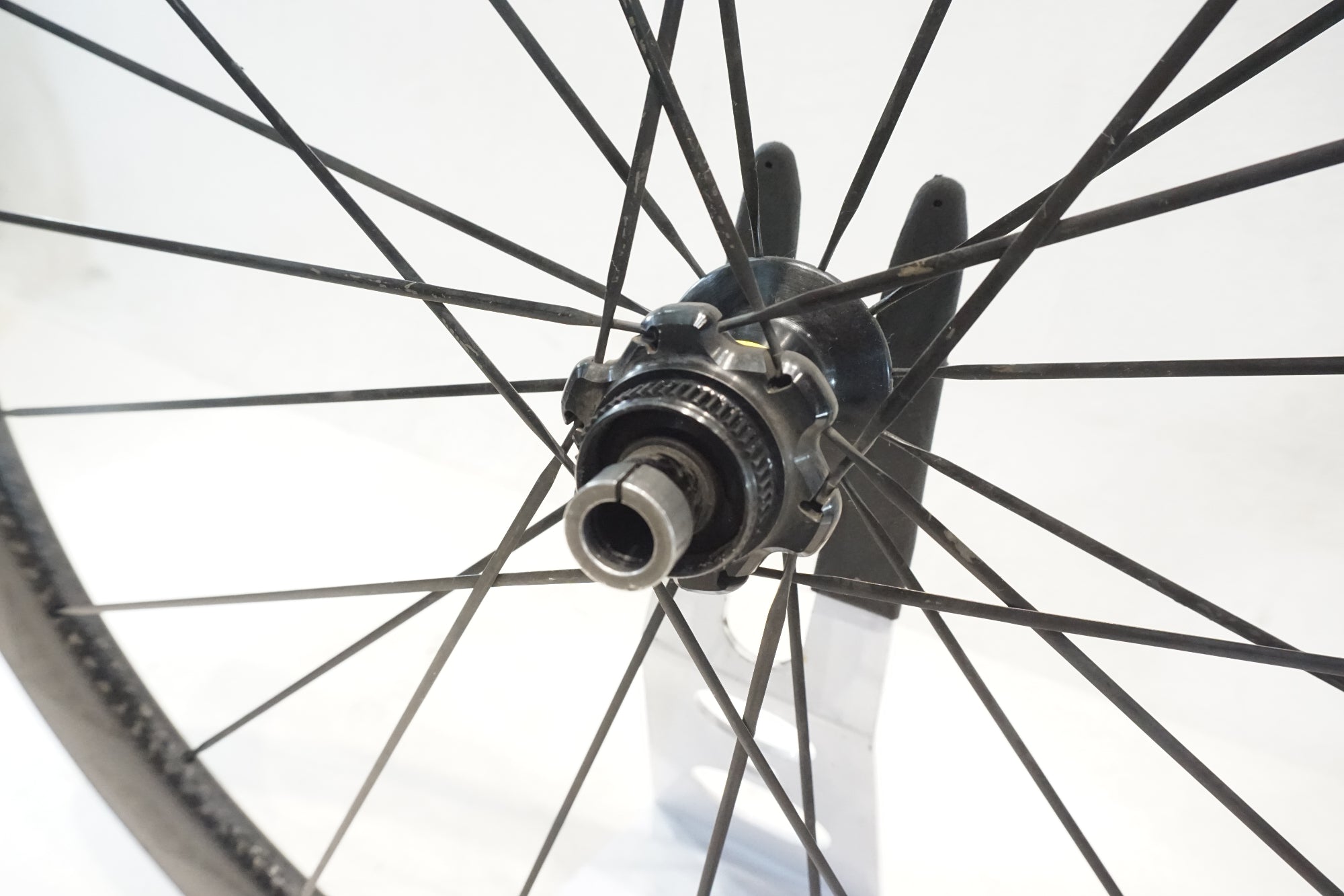 MAVIC 「マビック」 COSMIC CARBON PRO DISC シマノ11速 ホイールセット / 横浜戸塚店