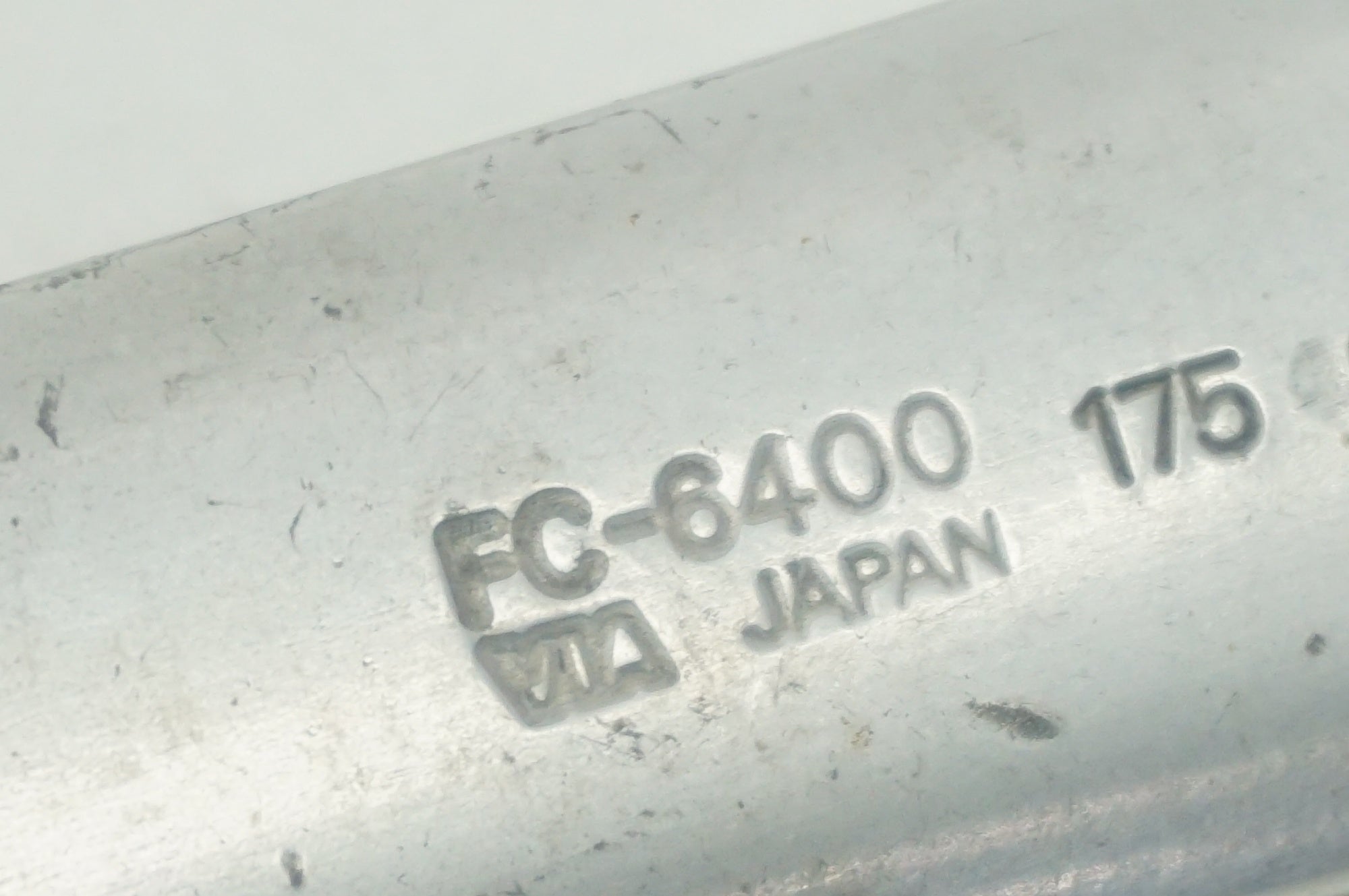 SHIMANO 「シマノ」 600 FC-6400 44T 175mm クランク / 福岡店