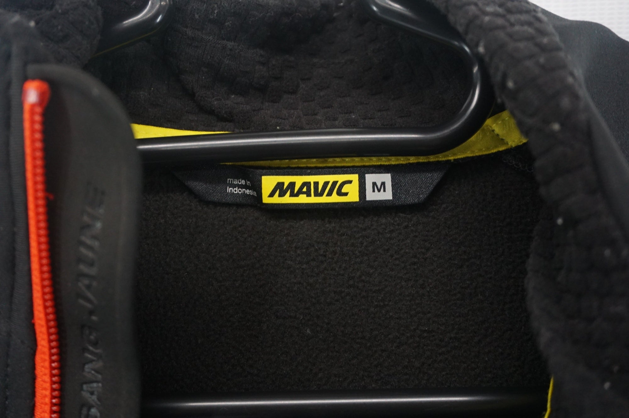 MAVIC 「マヴィック」 LE SANG JAUNE Mサイズ ジャケット / 阪急