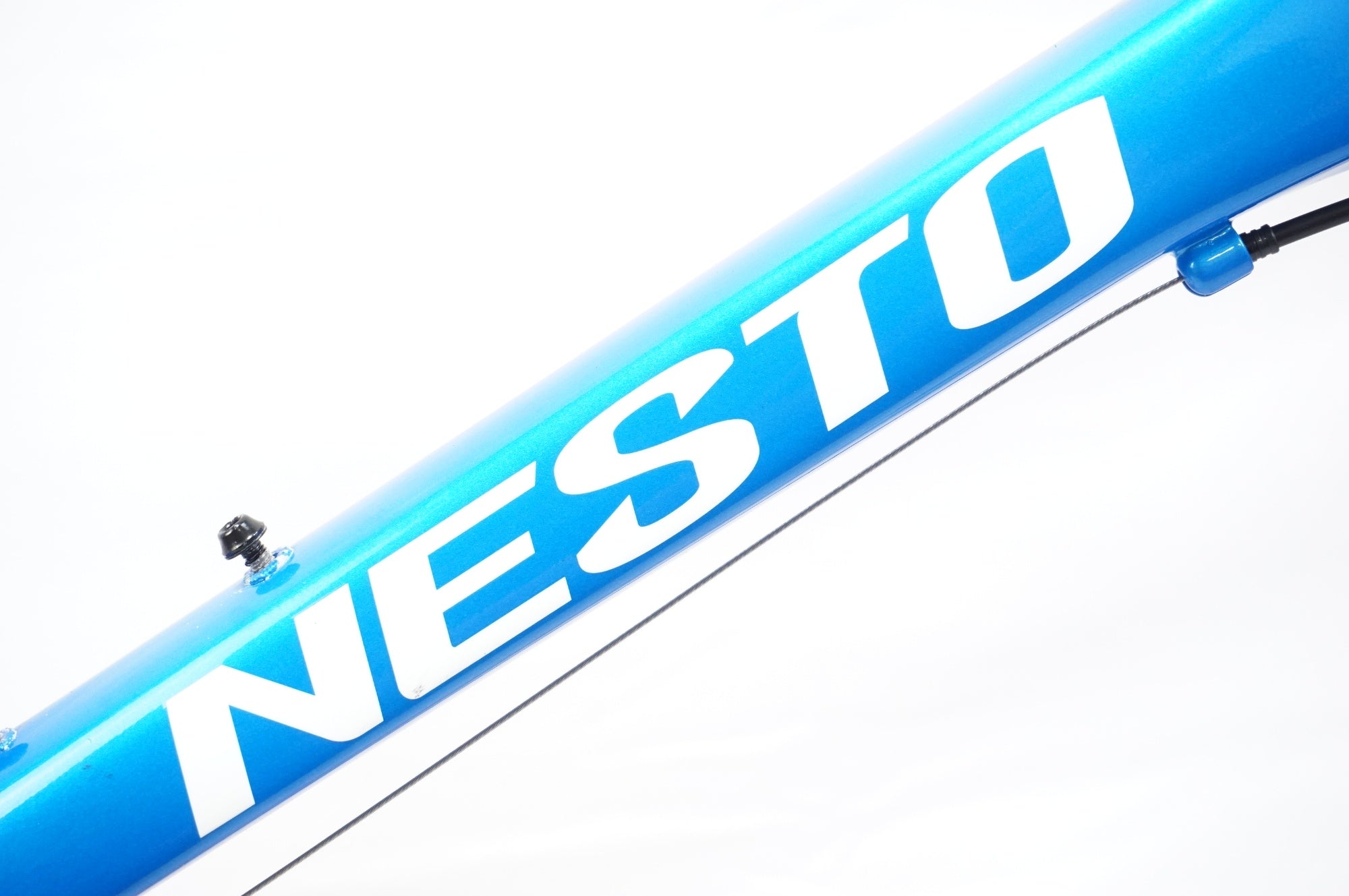 NESTO 「ネスト」 FALAD 2022年モデル ロードバイク / 中目黒店
