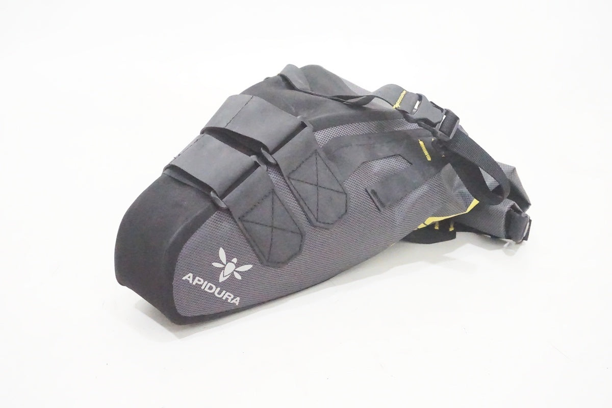 APIDURA「アピデュラ」 サドルバッグ/ 京都西院店