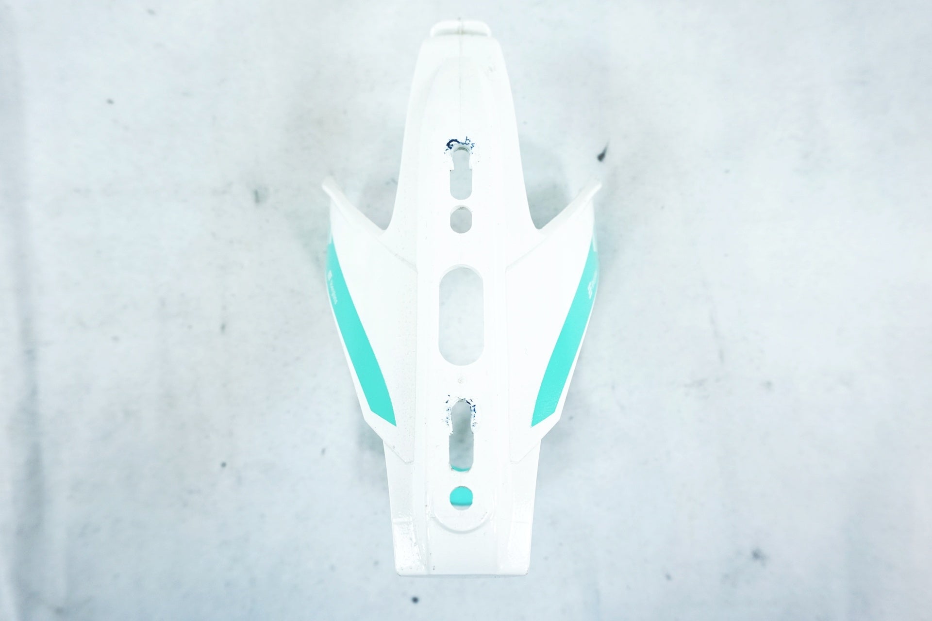 ELITE 「エリート」 FIBERGLASS ボトルケージ / 有明ガーデン店