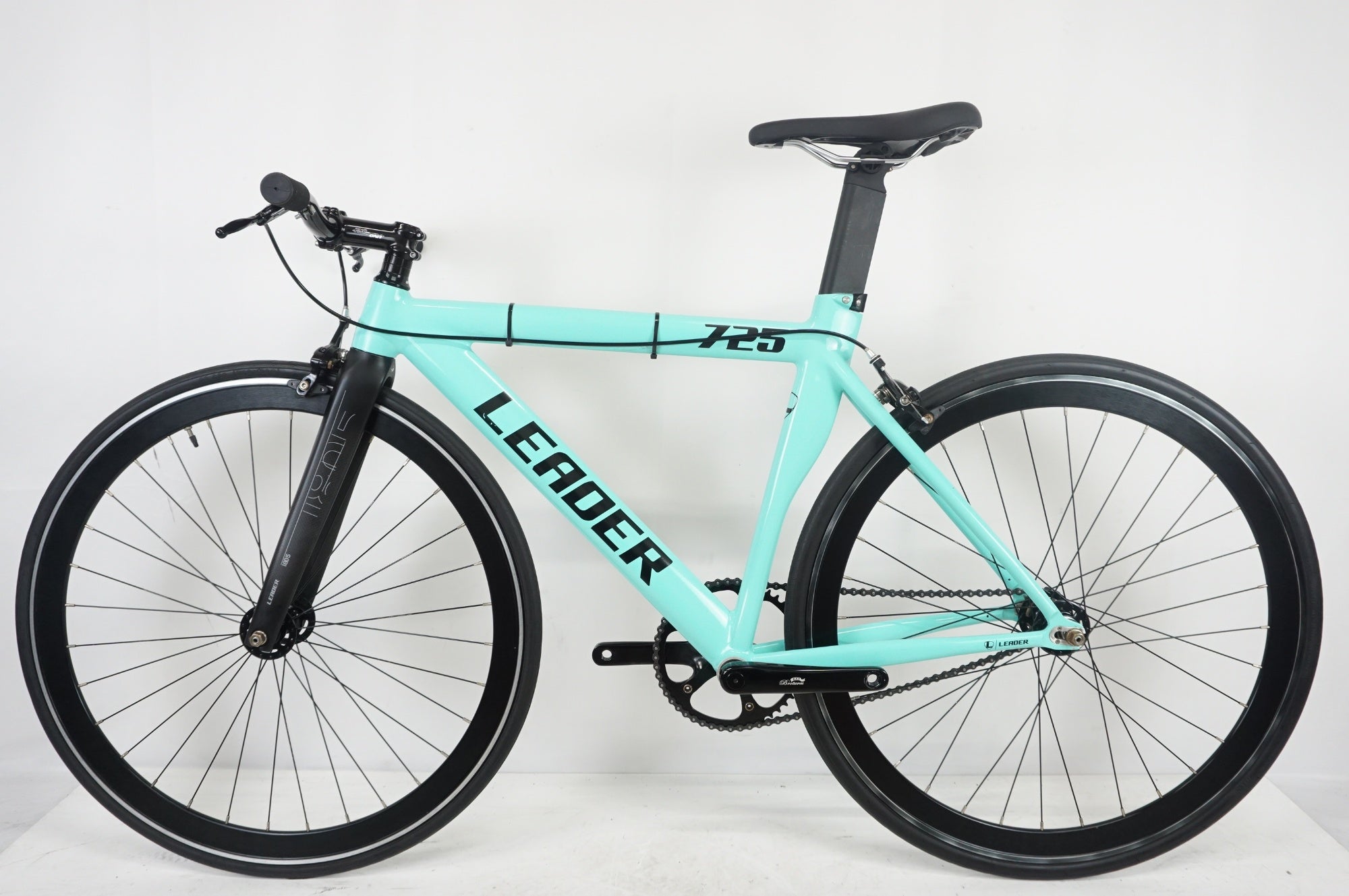 LEADER BIKE 「リーダーバイク」 725 2019年モデル ピストバイク