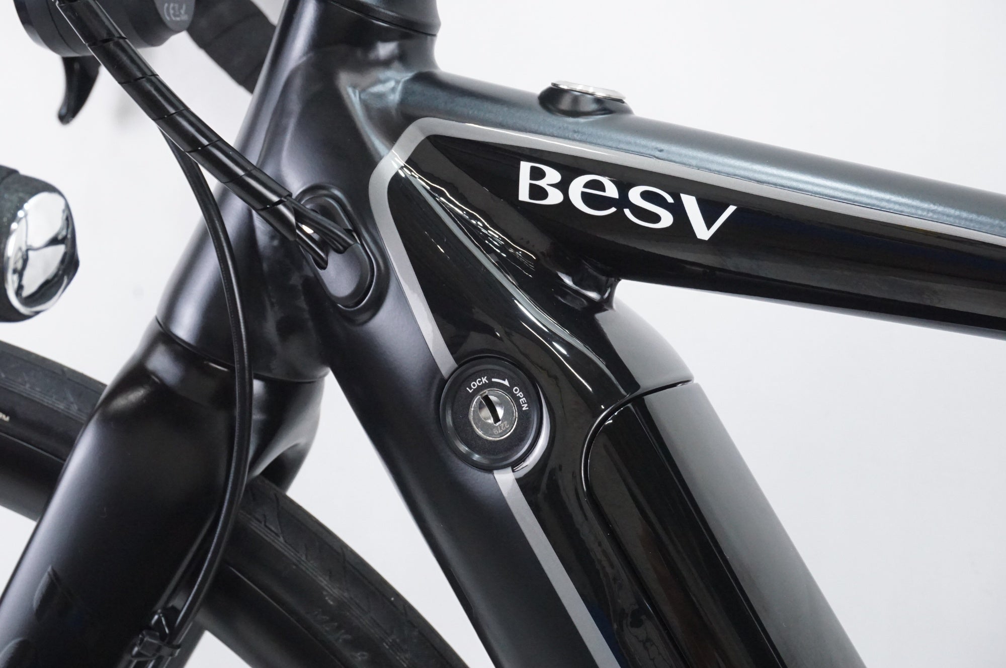 BESV 「ベスビー」 JR1 2021年モデル E-BIKE / 大宮店