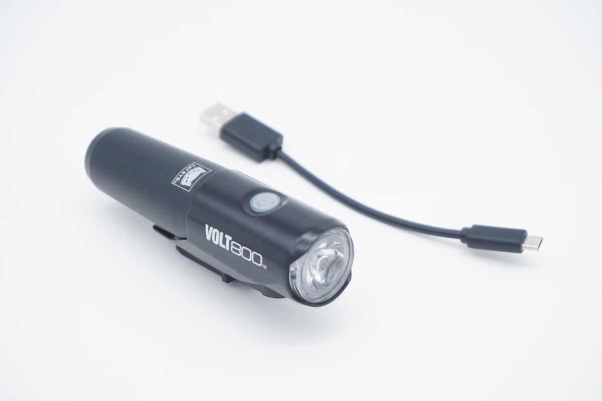 CATEYE 「キャットアイ」 VOLT800 フロントライト / 京都八幡店