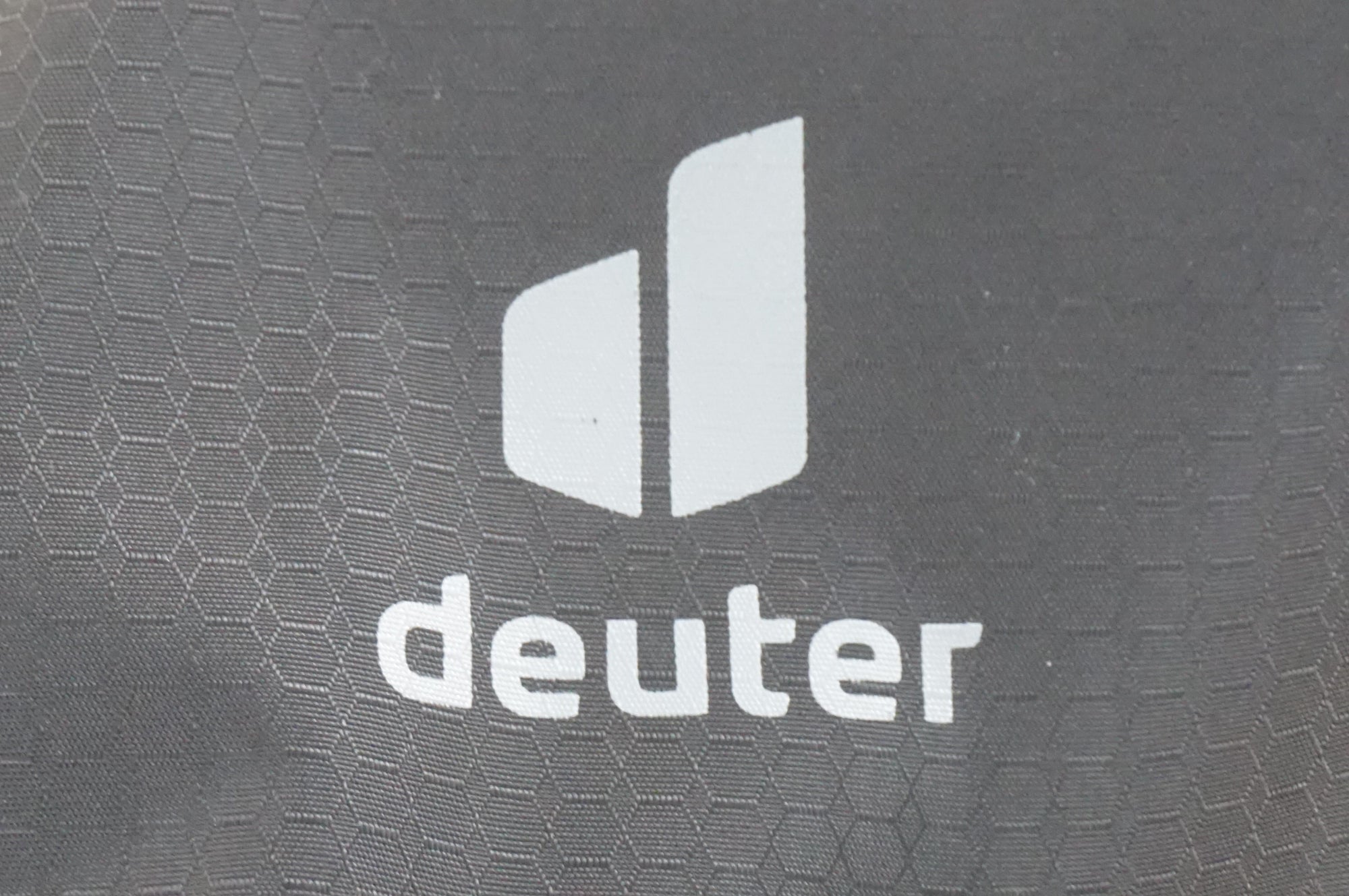 DEUTER 「ドイター」 ULTRA RIDE 6 バックパック / 福岡店