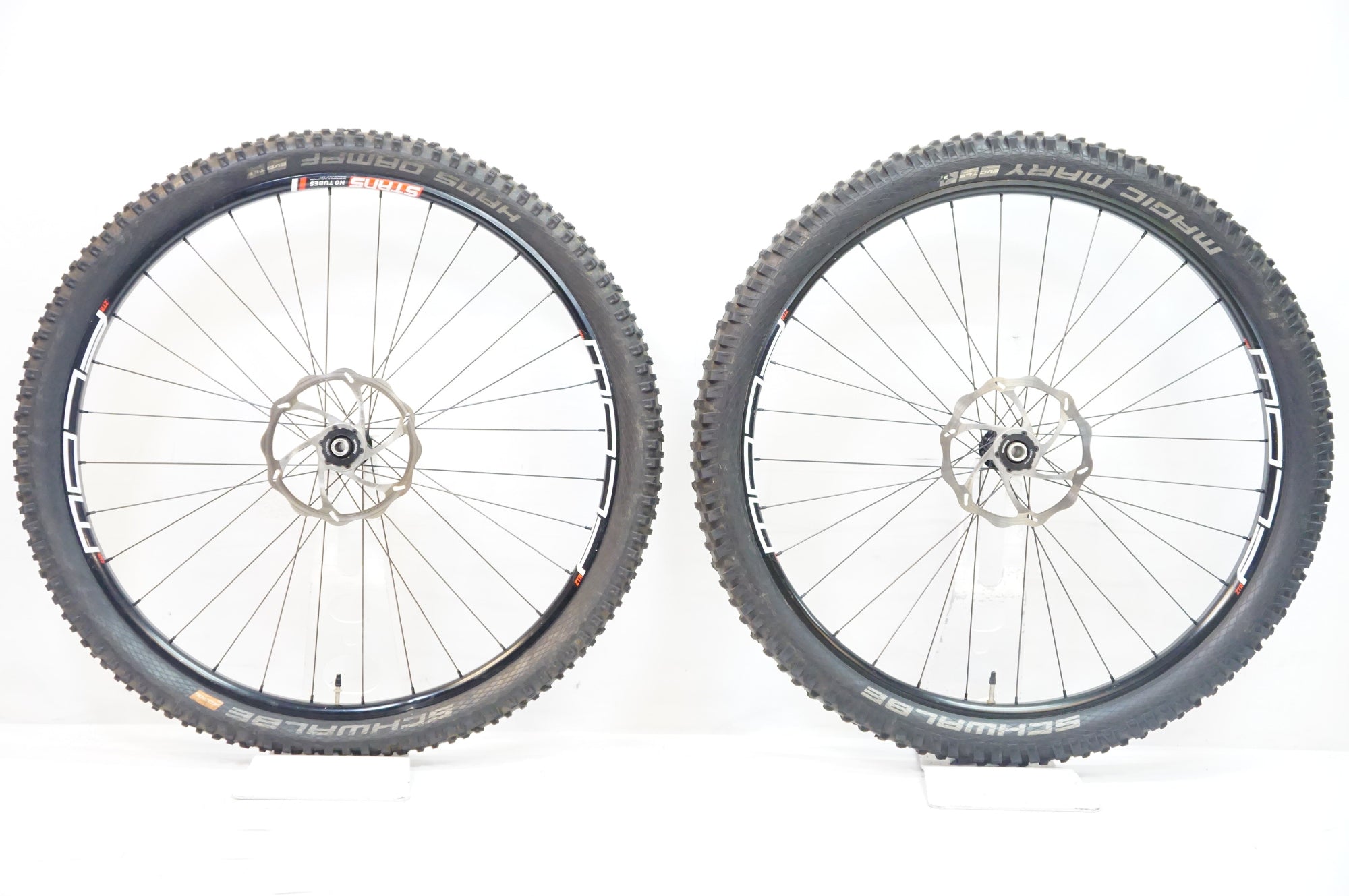 STANS 「スタンズ」 FLOW MK3 29インチ リム SHIMANO DEORE XT M8010-B