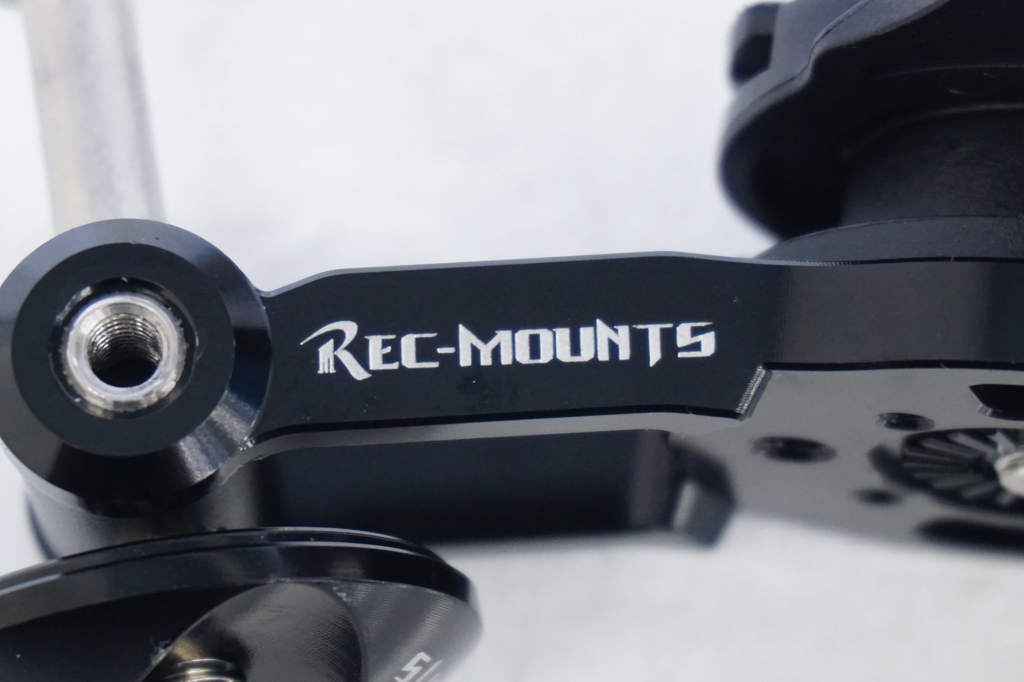 REC MOUNTS 「レック マウント」 トップキャップマウント / 浜松店