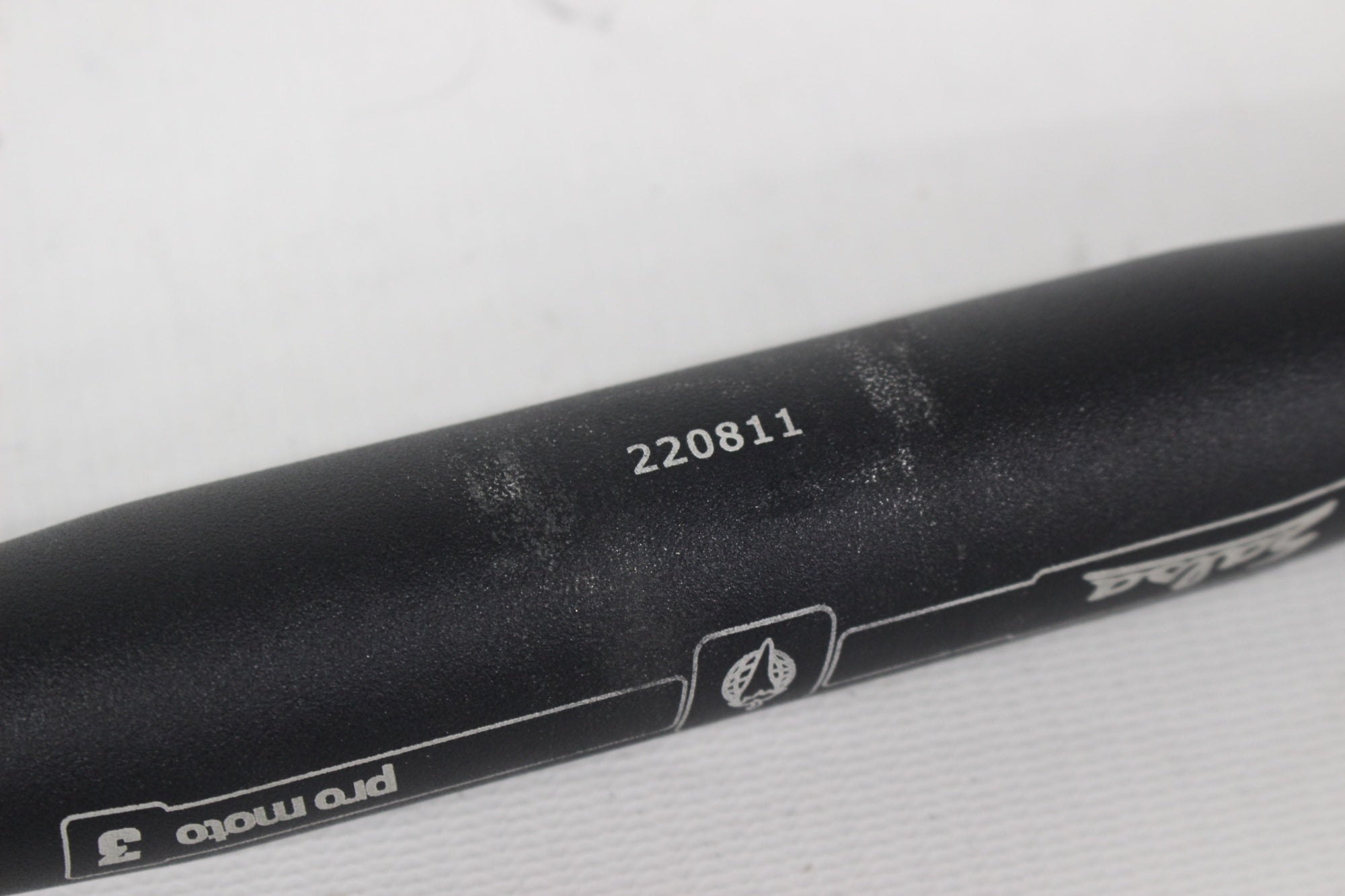 SALSA 「サルサ」 PRO MOTO 3 Φ31.8 710mm バーハンドル / 阪急塚口店