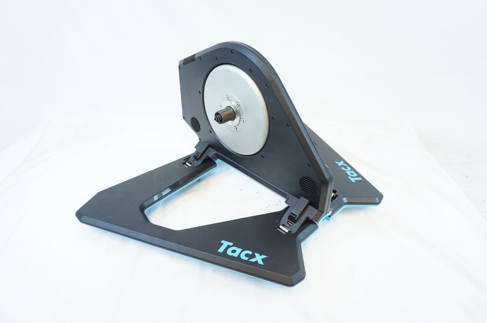 TACX 「タックス」 NEO 2T SMART スマートローラー / 有明ガーデン店