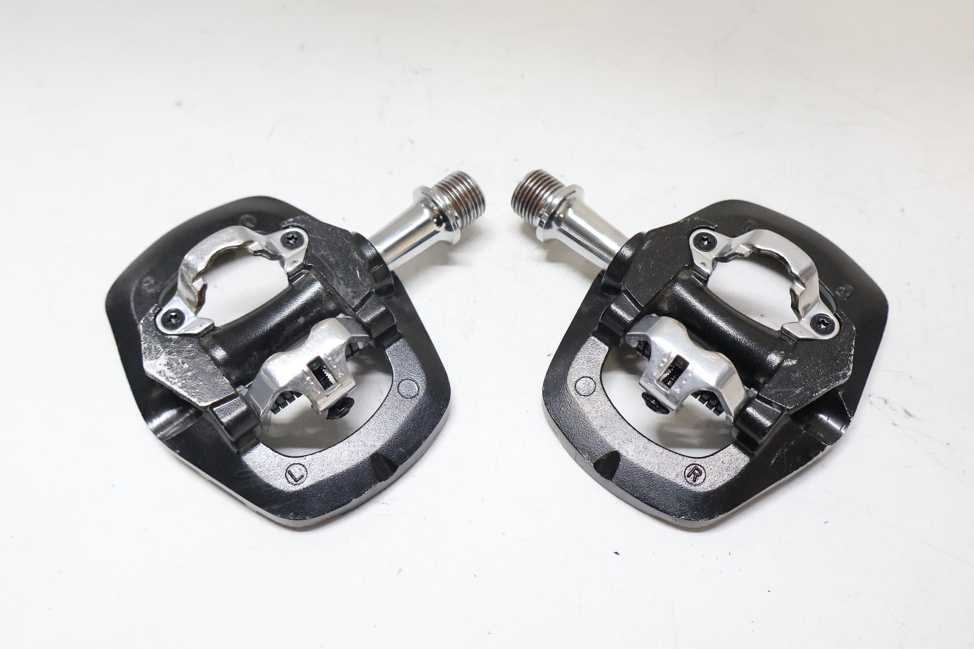 GIANT 「ジャイアント」 FLIPSIDE COMMUTER ペダル / 高知店