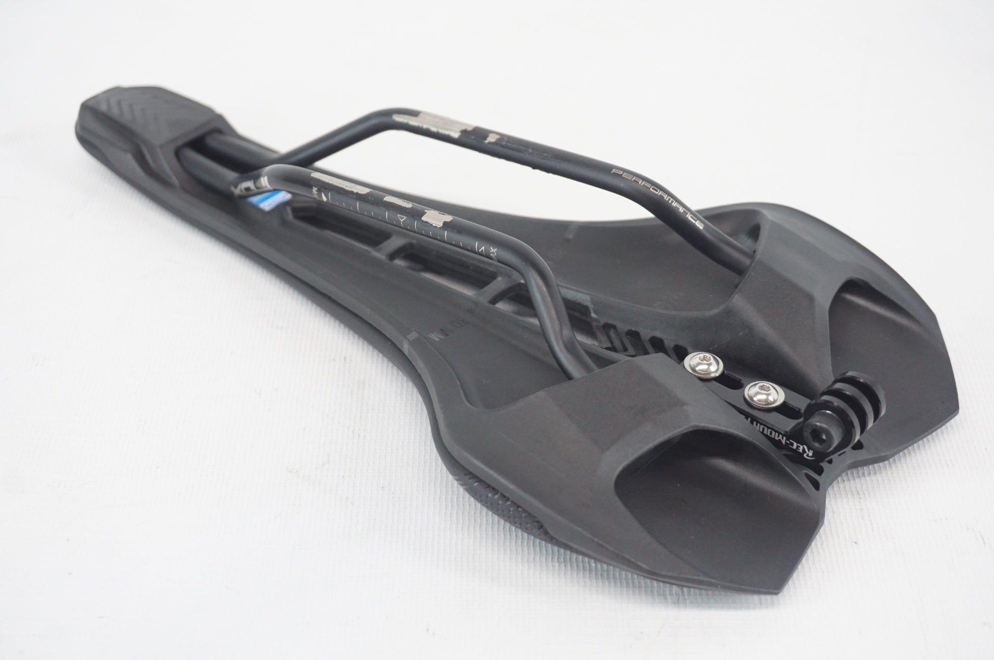 シマノ PRO FALCON パフォーマンス 新品未使用 SHIMANO 「シマノ」 PRO FALCON サドル / 阪急塚口店 ｜ バイチャリ