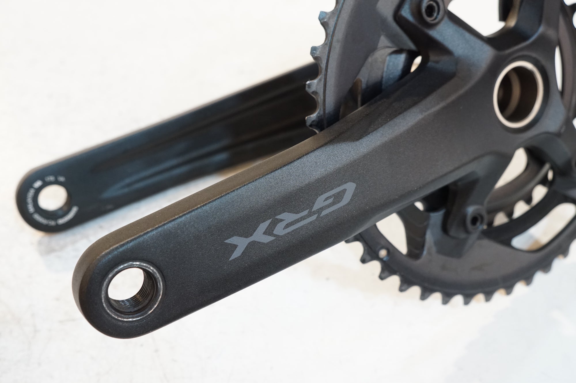 SHIMANO 「シマノ」 GRX FC-RX600 46-30T 175mm クランクセット