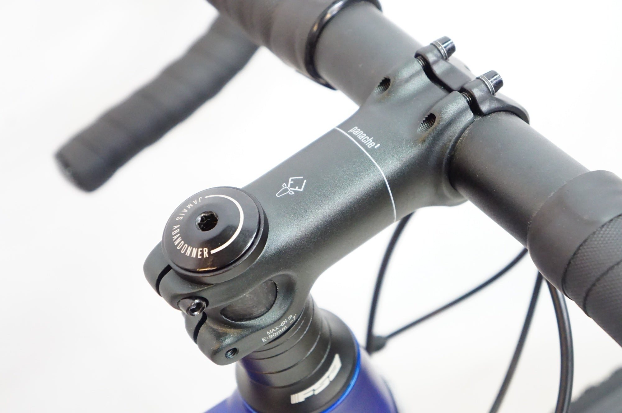 GARNEAU 「ガノー」 GARIBALDI G2 2021年モデル グラベルロード / 熊谷