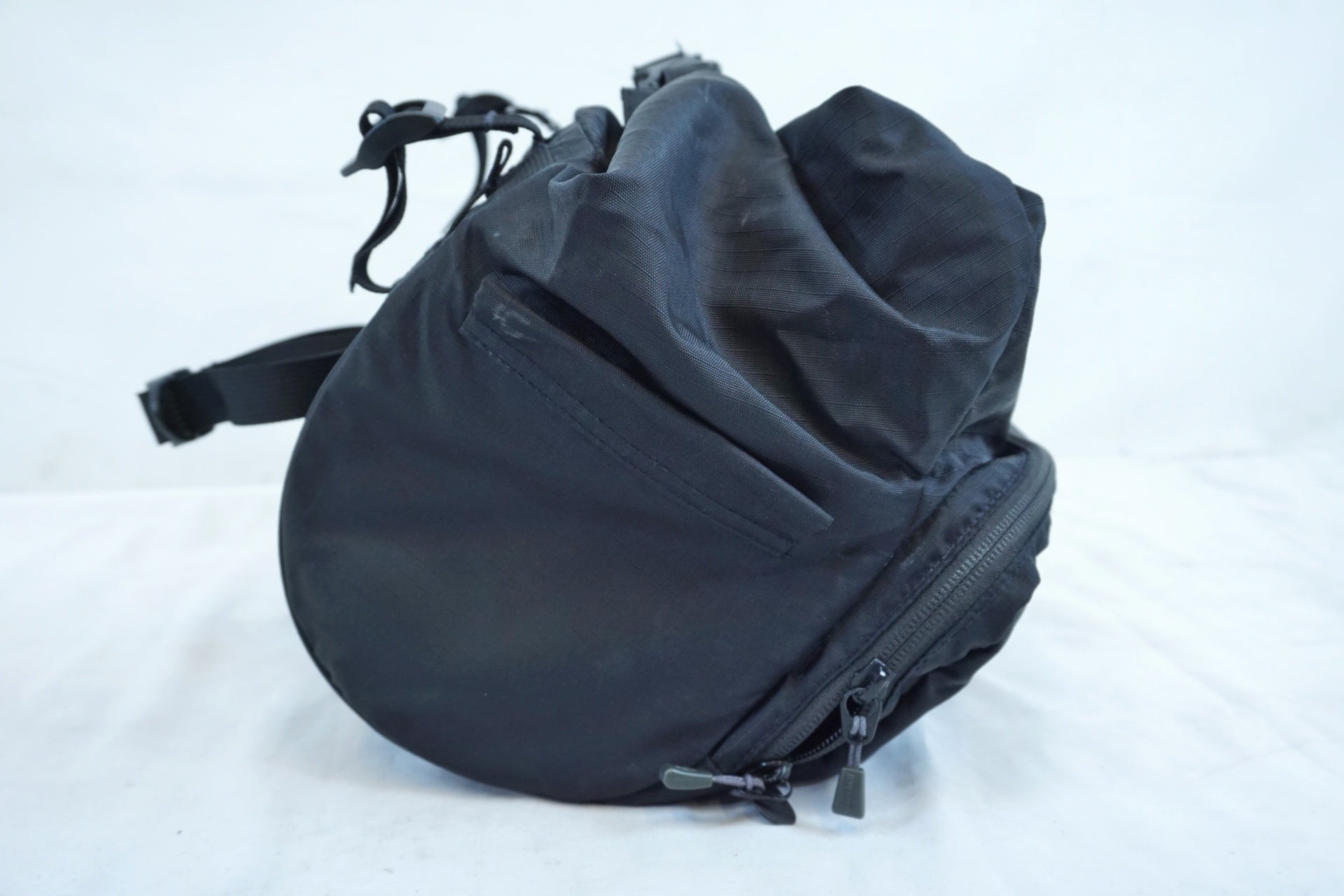 MONT-BELL 「モンベル」 フロントバッグ / 有明ガーデン店