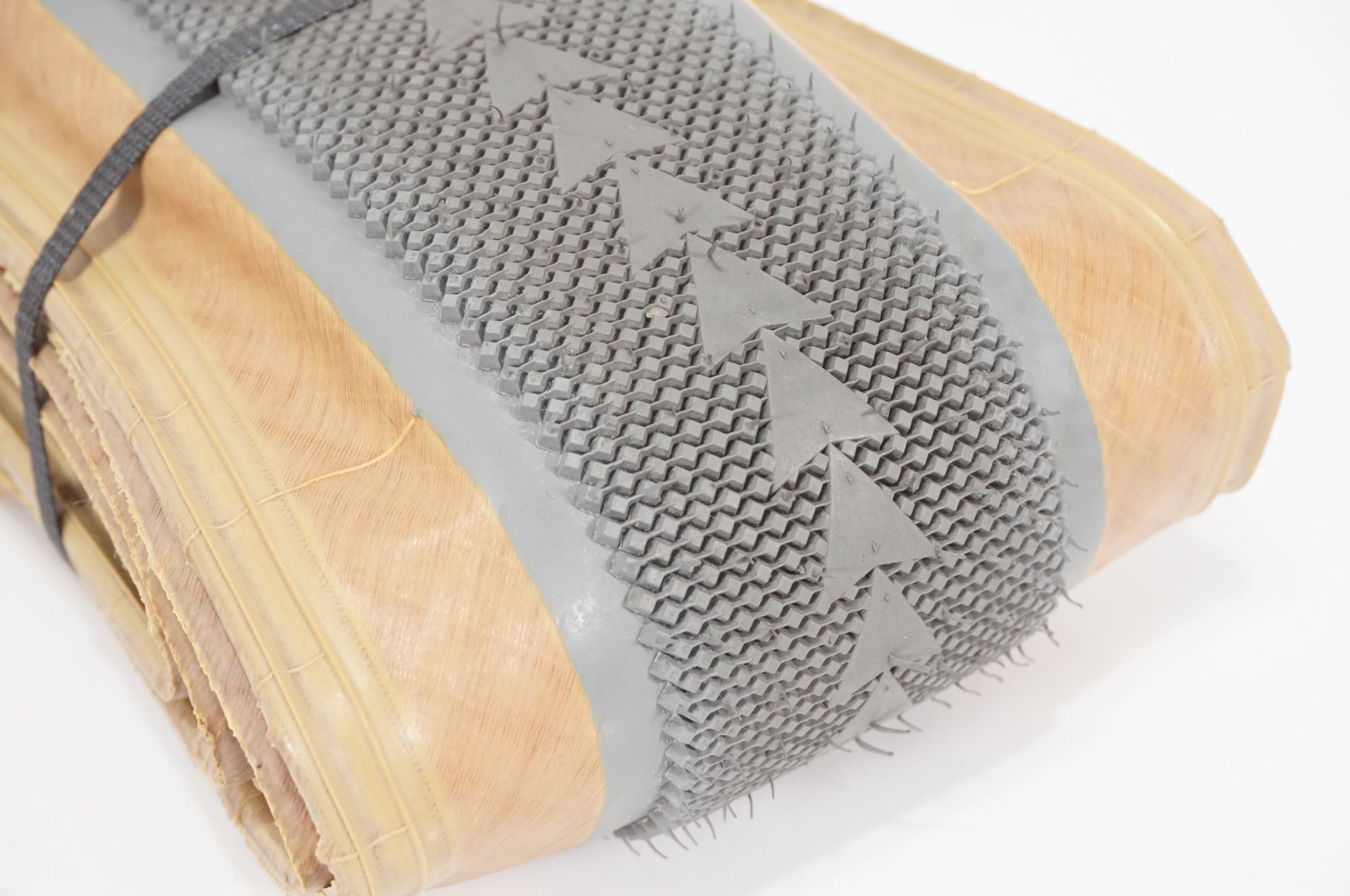 ULTRADYNAMICO 「ウルトラダイナミコ」 CAVA タイヤセット/ AKIBA店